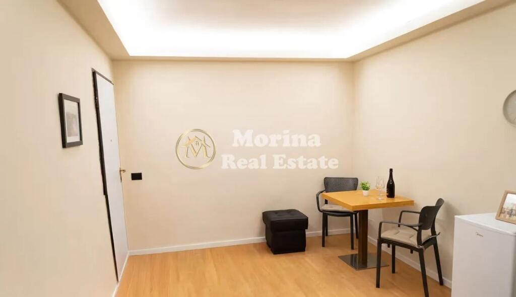 Qera, Ambjent Biznesi/zyre, Pazari i Ri, 480 euro/muaj