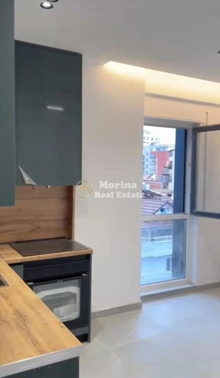 Qera, Garsoniere , Rruga Jorgo Plaku , 270 €/muaj