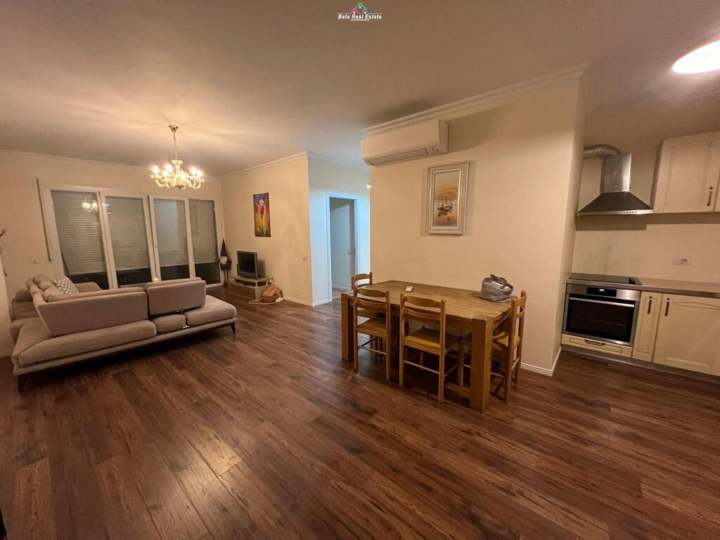 Appartamento In Affitto 2+1+2 A Zogu I Zi (ID B2201590) Tirane.