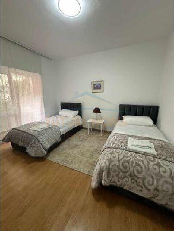 Shitje, Apartament 3+1, Brryli, Tiranë.