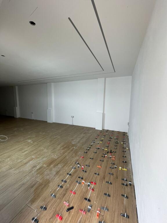 JEPET MAGAZINE ME QERA 📍 SUKTH DURRES