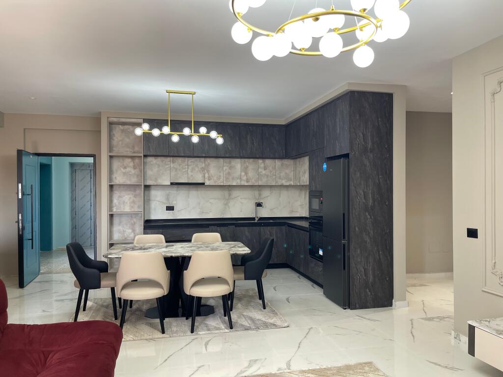 Jepet me QIRA apartament 2+1+parkim në rezidencë private, Liqeni Farkës