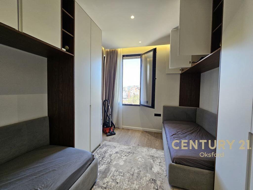 JEPET ME QERA VILE NE SELITE 2,000 € /Muaj