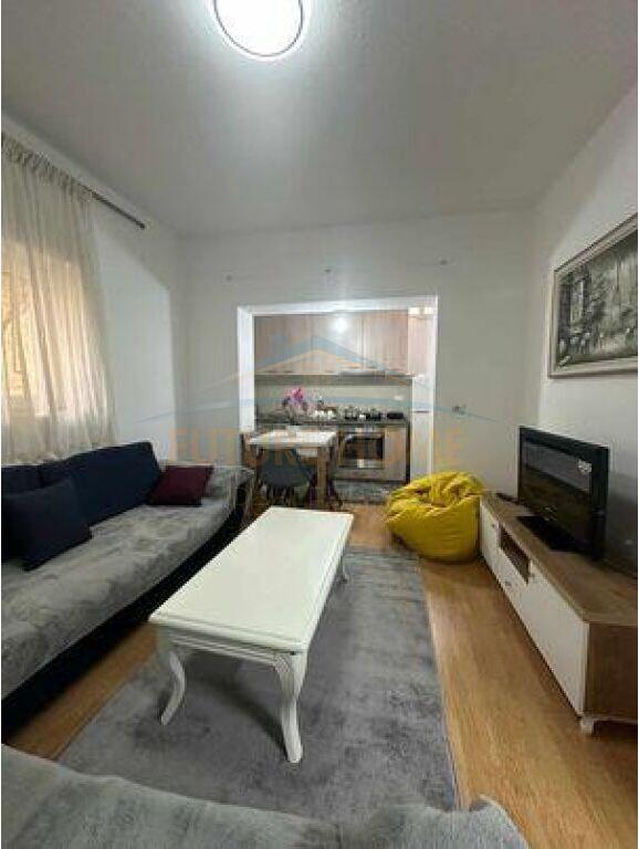 Shitje, Apartament 3+1, Brryli, Tiranë.