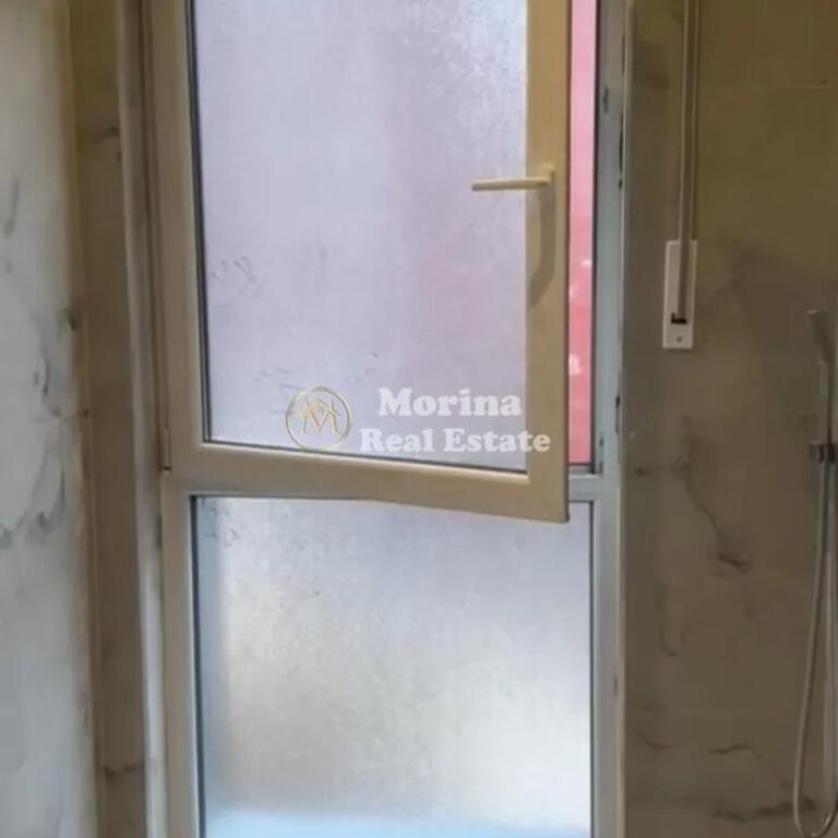 Qera, Garsoniere , Rruga Jorgo Plaku , 270 €/muaj