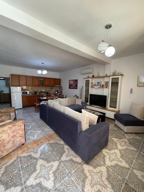 2-STORY VILLA FOR SALE 6+2+PRIVATE YARD INDUSTRIAL MARKET DURRES