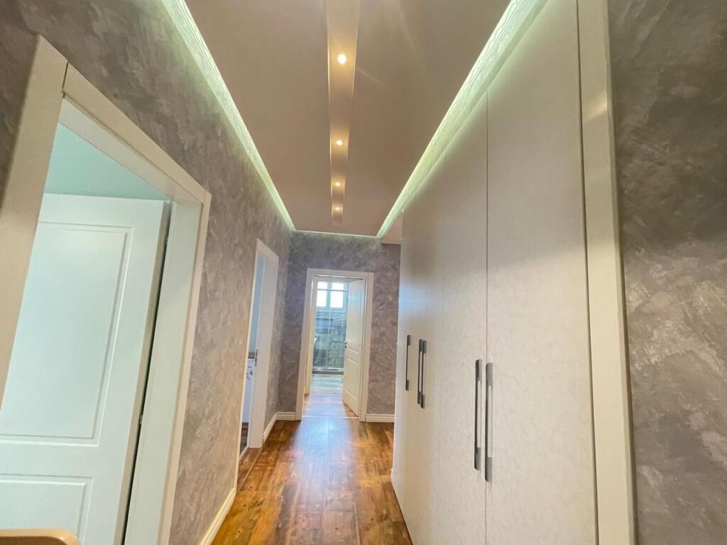 Jepet apartament me qera