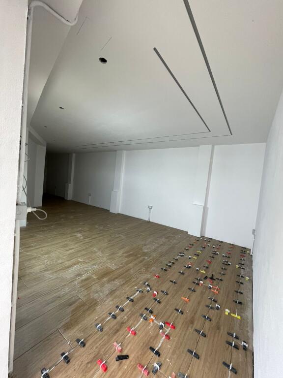 JEPET MAGAZINE ME QERA 📍 SUKTH DURRES