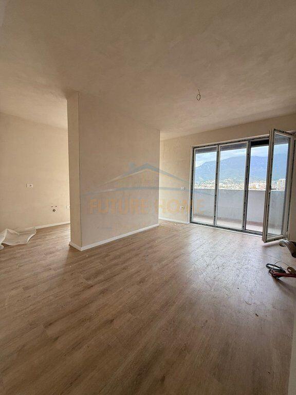 For sale, Apartment 2+1+2, United School