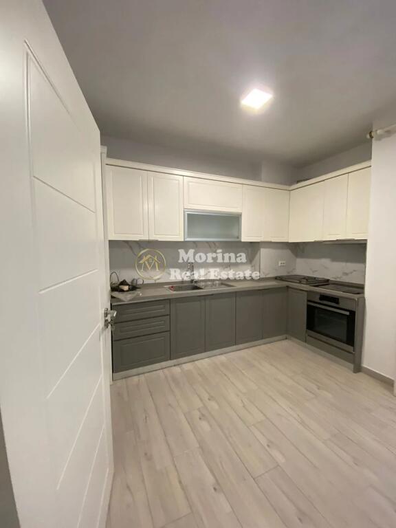 Qera, Apartament 1+1, Rruga Jorgo Plaku , 400 Euro/Muaj,