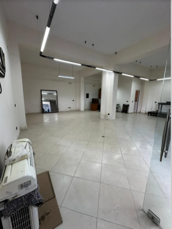 JEPET AMBJENT BIZNESI ME QERA PLAZH DURRES