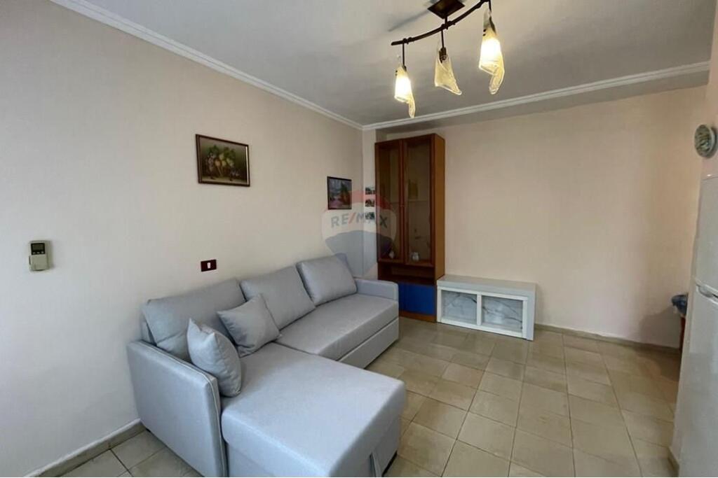 Apartament me Qira 1+1 tek Shkolla Baletit