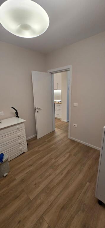 APARTAMENT ME QIRA 2+1 TE RRUGA MYSLYM SHYRI , TIRANE
