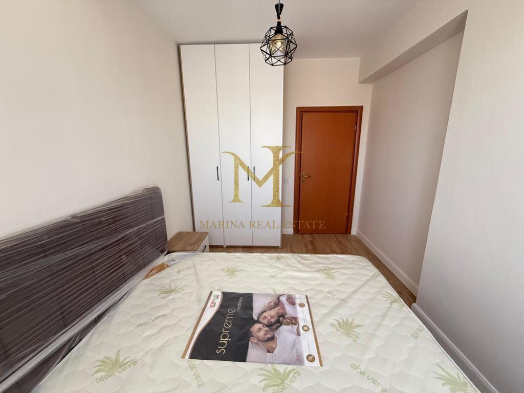 Shitet Apartament 2+1 i investuar, plazh Hekurudha !