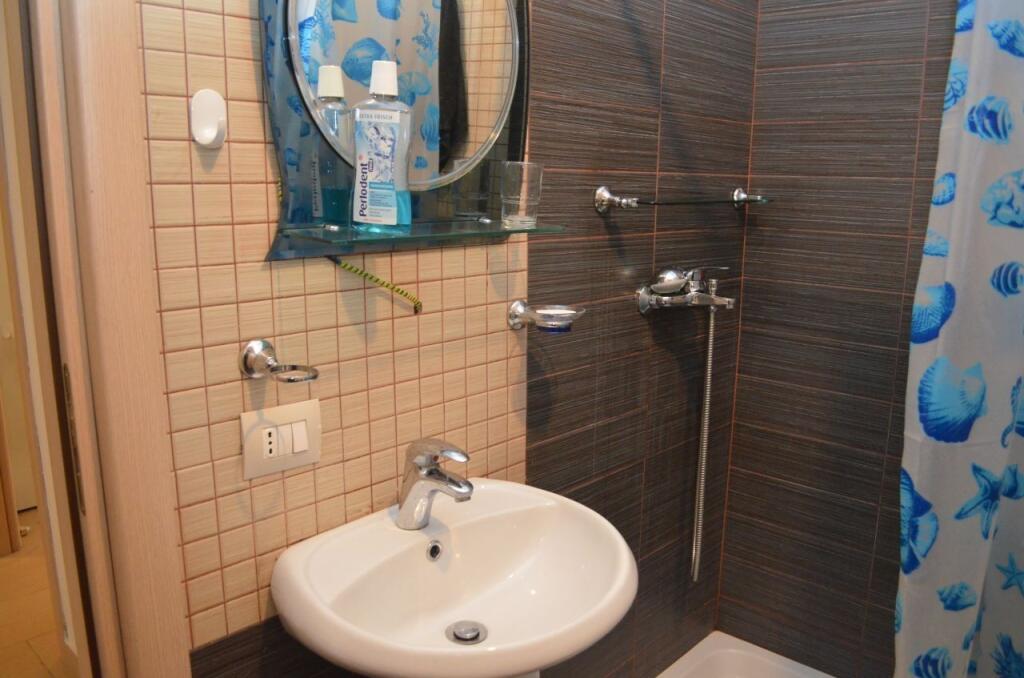 Apartament Me Qera 2+1 Ne Yzberisht (ID B2201593) Tirane