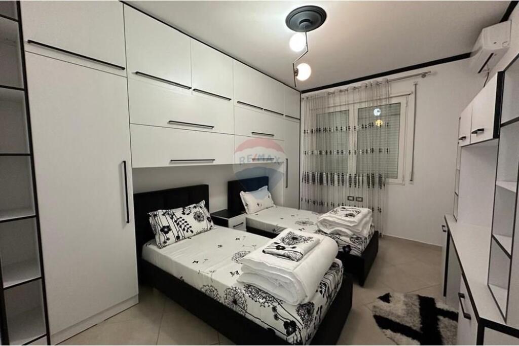 Apartament 2+1+2 me qira  Liqeni i Thatë