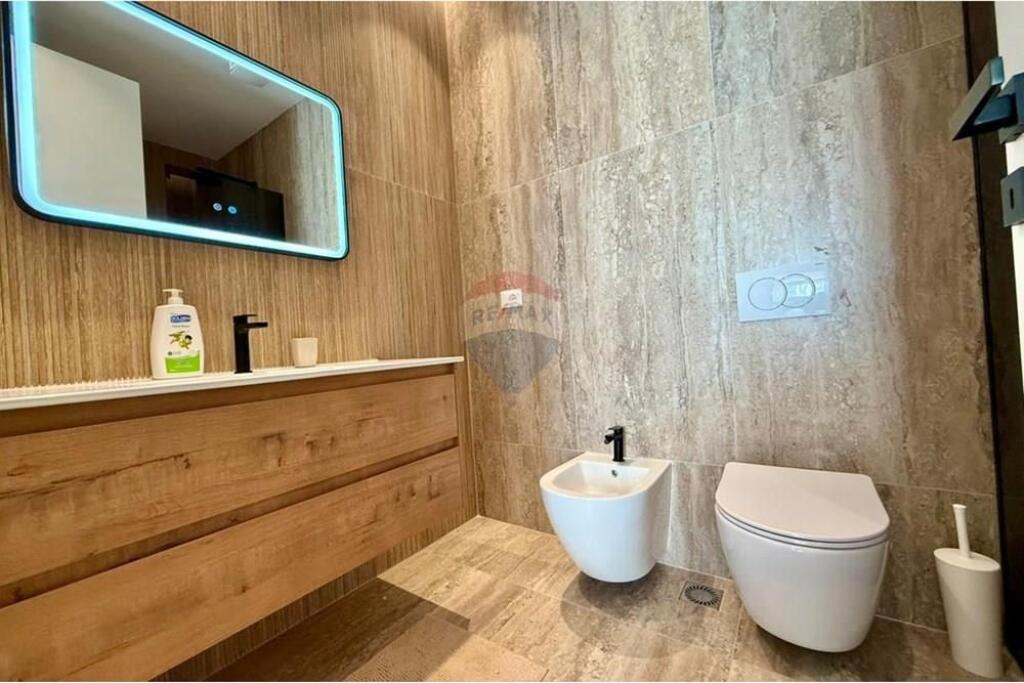 ✨Jepet me Qira Apartament Luksoz | 📍Komuna Parisit