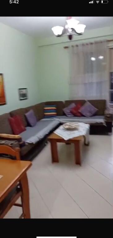 Jepet me qera  apartament 1+1ne fresk 35.000 Lekë