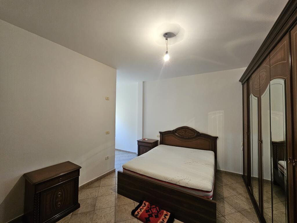 OKAZION APARTAMENT 2+1 Vlore