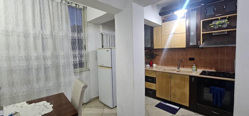 🏢 SHITET APARTAMENT 2+1 • PRANË SHKOLLËS BEDRIE BEBEZIQI • RRUGA E PORTIT