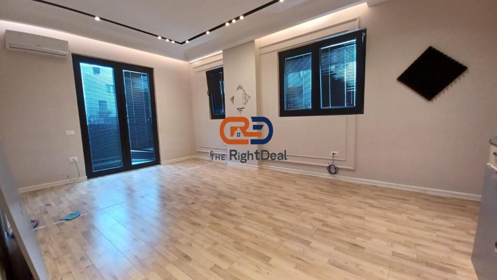 At Square Complex 21, 2+1 Apartment For Rent For Offices!!