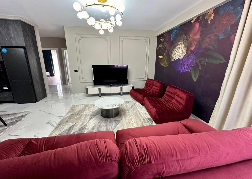 Jepet me QIRA apartament 2+1+parkim në rezidencë private, Liqeni Farkës