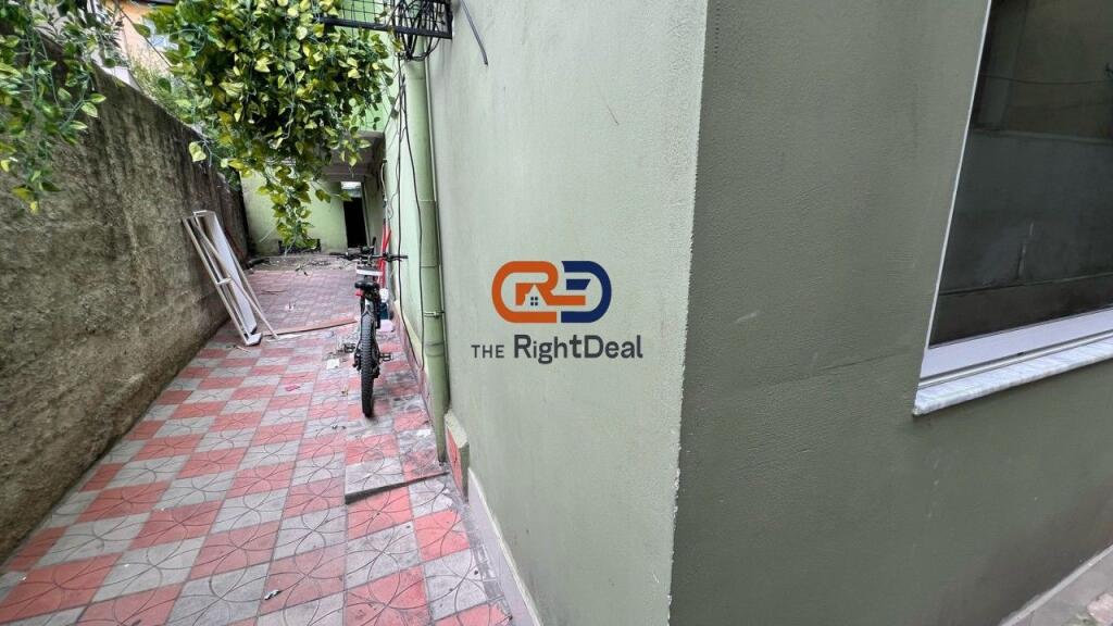 Ne Vasil Shanto ,Prane Gjykates Jepet Me Qira Ambient Biznesi Me Oborr!!!