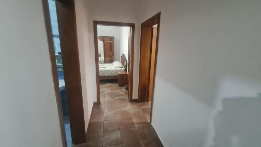 Jepet Me Qera Apartament 2+1+1 Ballkon