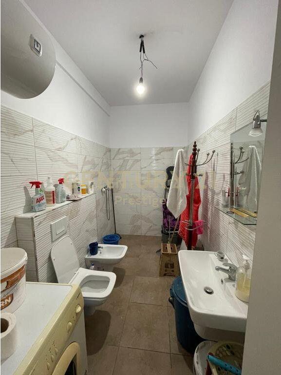 APARTAMENT I TIPOLOGJISE 2+1 ME QIRA, TEK ISH-DOGANA, TIRANE!