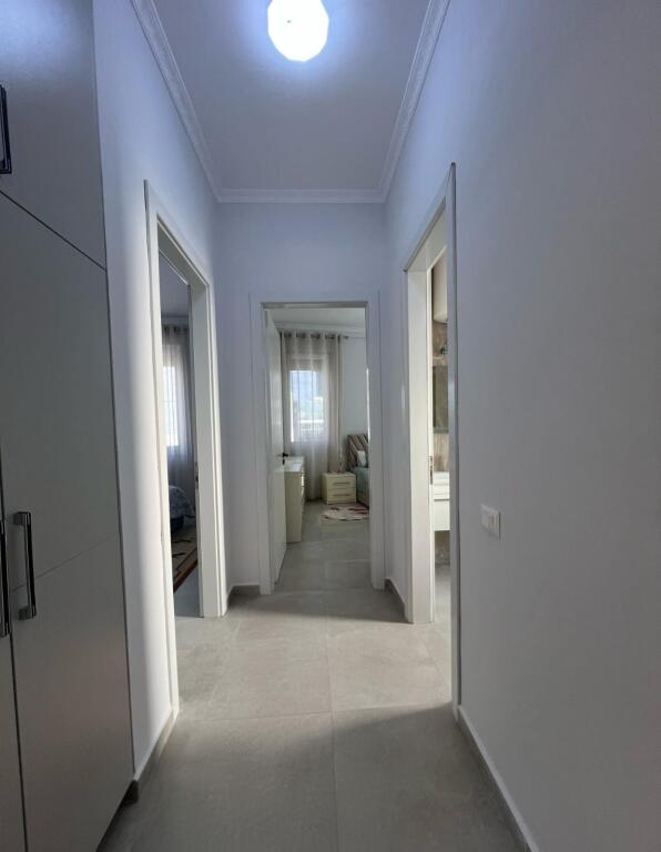 📌 Jepet me qira apartament 2+1+2 – Qendër, pranë Kafe Flora