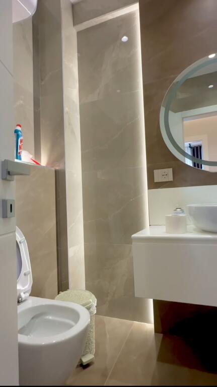 Jepet me qira apartament 2+1 në FZ Rezidence.