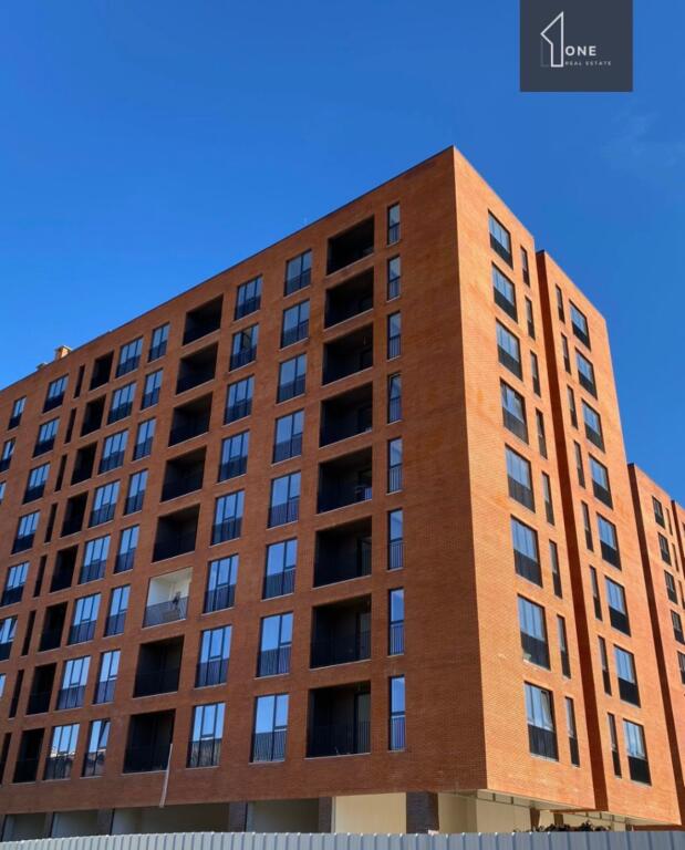 Shitet apartament 1+1 5 Maj