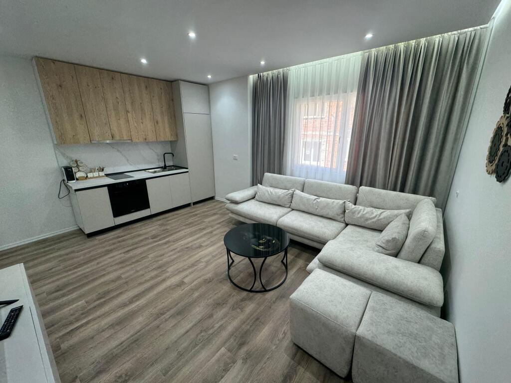 Apartament me qera 2+1+2 Rruga e Bogdaneve