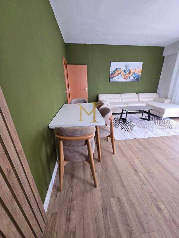 Shitet Apartament 2+1 i investuar, plazh Hekurudha !