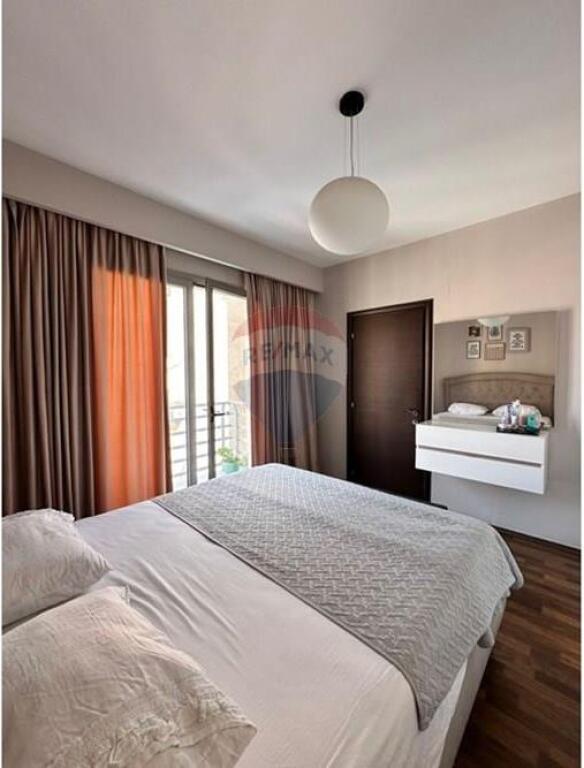 Apartment 1+1 for sale near Square 21