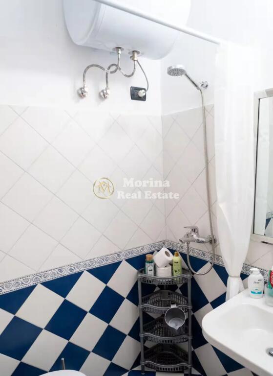 Qera, Ambjent Biznesi/zyre, Pazari i Ri, 480 euro/muaj