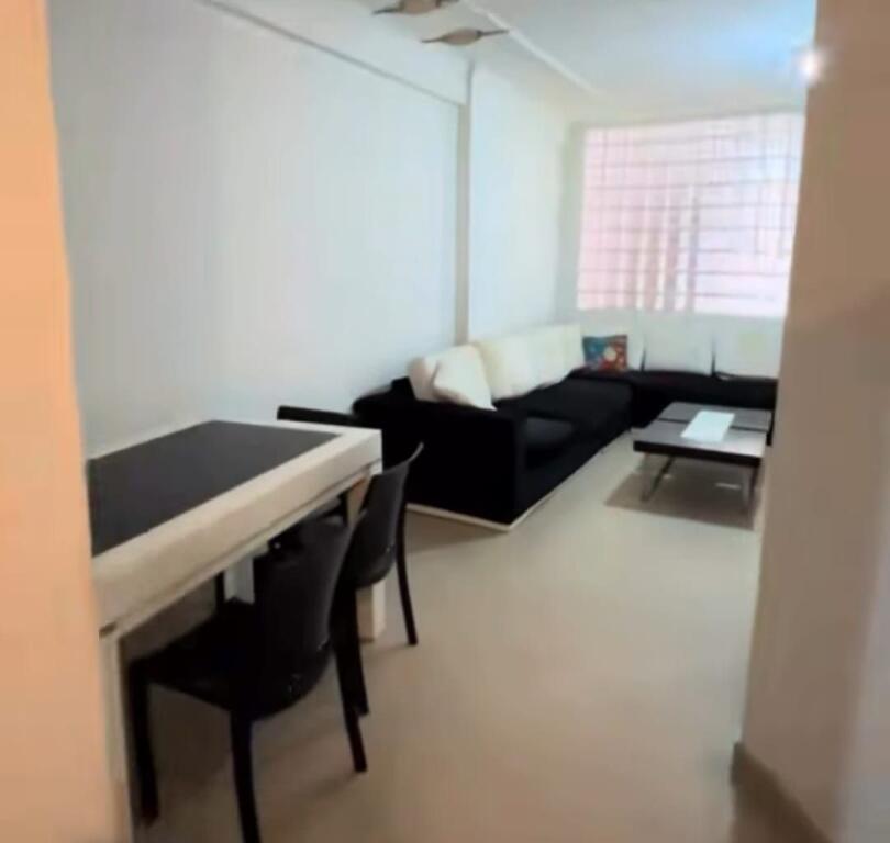 Shitet: Apartament 2+1 Astir ,prane Bar Bohem