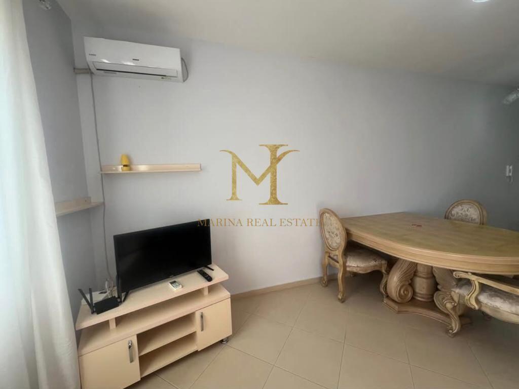 Jepet me qera apartament 1+1  Ne Iliria , Perballe Me Pista iliria !!