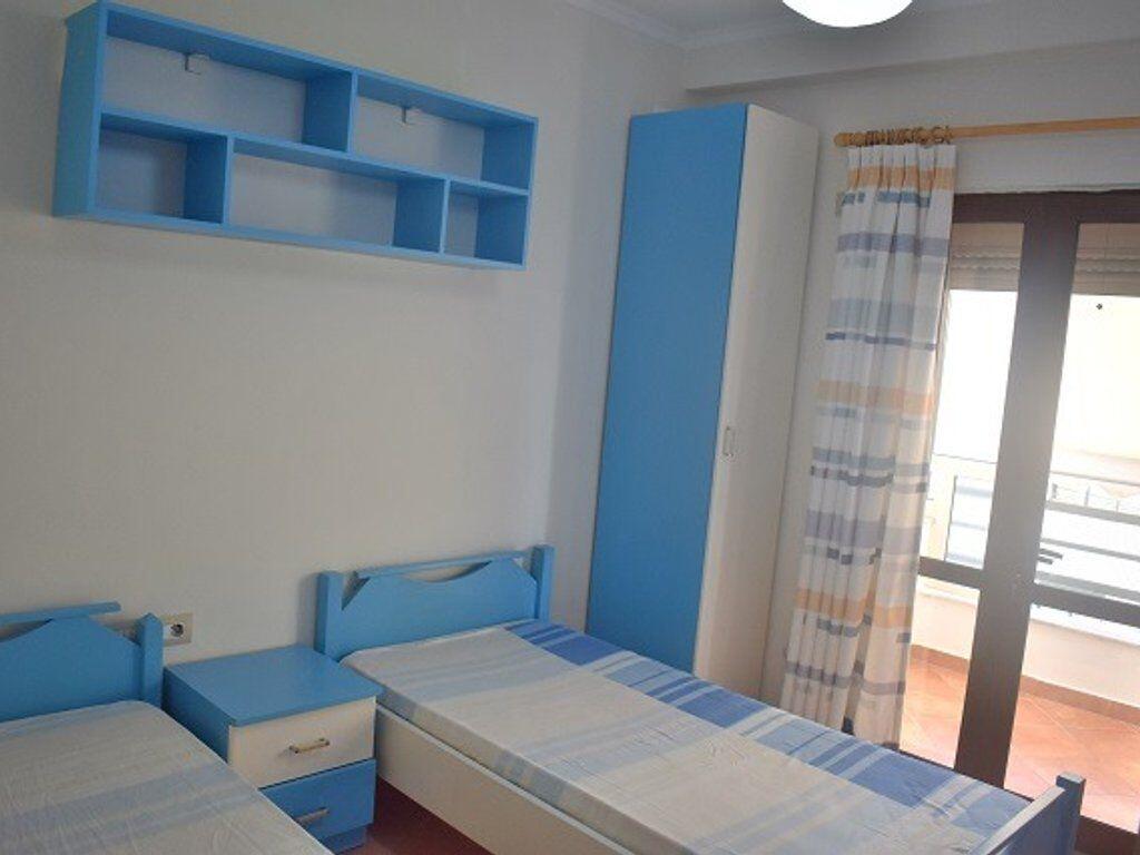 Qera, Apartament 3+1+2, Rruga 5 Maji