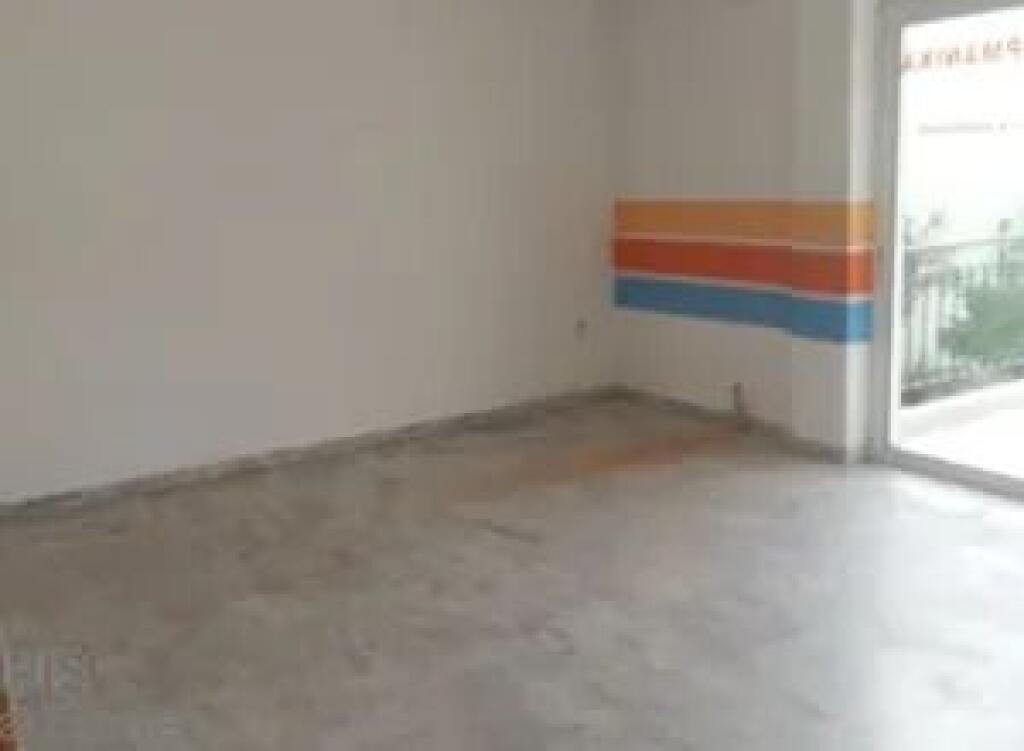 Dyqan Me Qera Ne Bllok (ID BD21759) Tirane