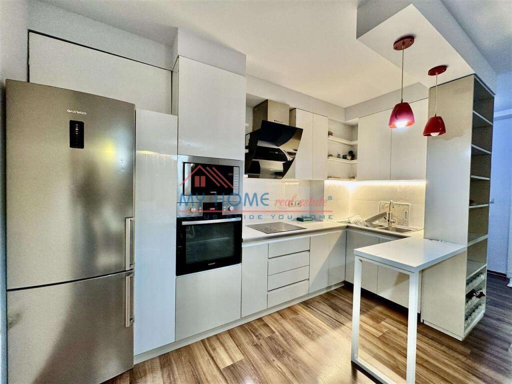 Apartament 1+1 me qira tek Komuna e Parisit Tirane