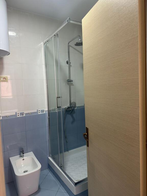 Super Apartament 2+2 Banjo tek Bulevardi Ri