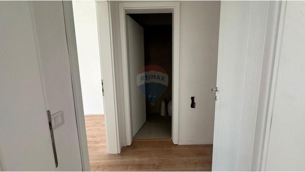 APARTMENT 1+1 FOR SALE - DRY LAKE