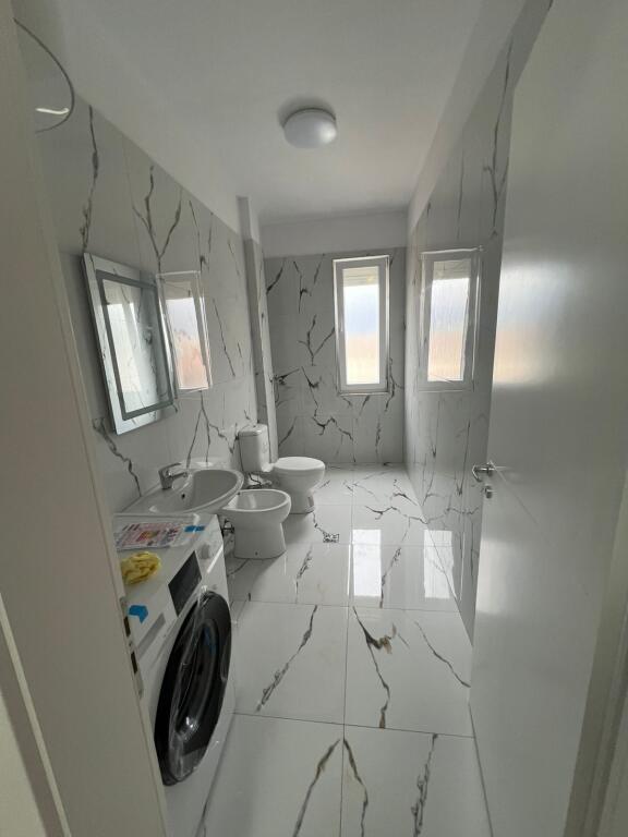 APARTAMENT ME QERA 1+1