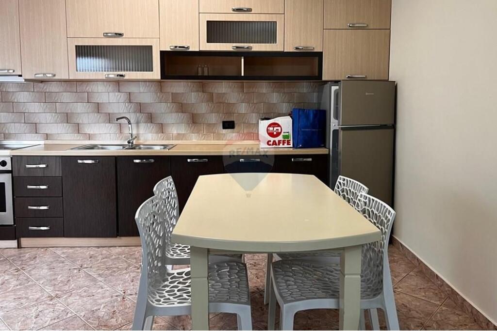 🏡 Apartament 2+1+2 me qira në Kodra e Priftit! + Post Parkimi