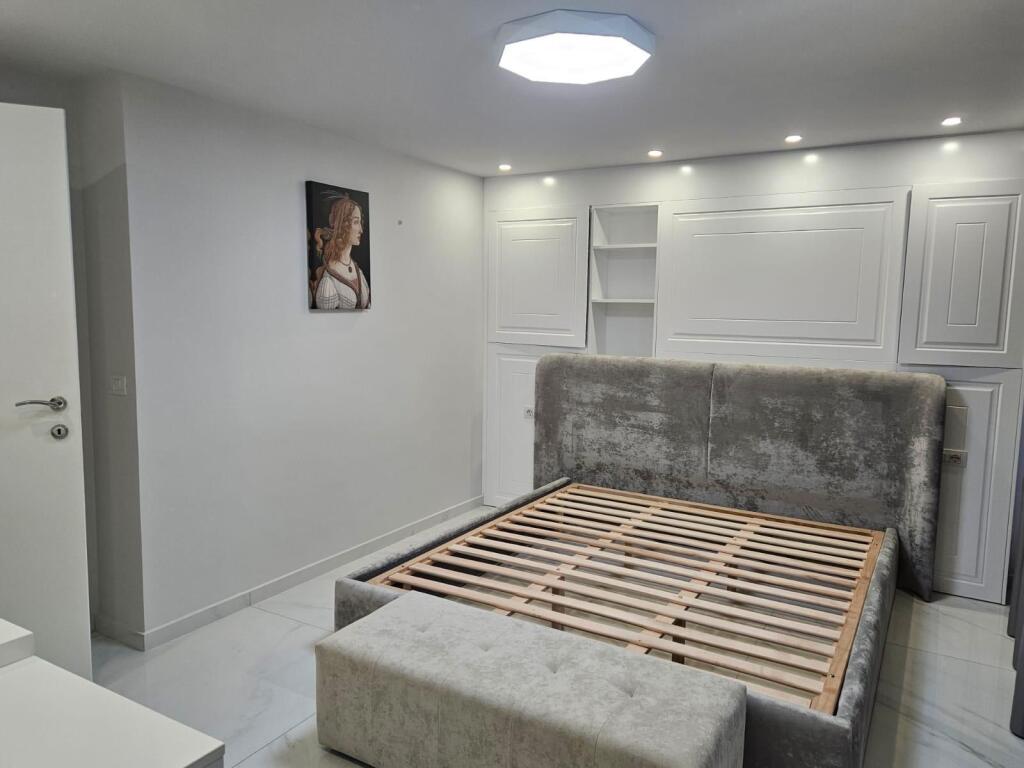 SHITET APARTAMENT 2+1 NE RRADHIM VLORE ( DUPLEX )