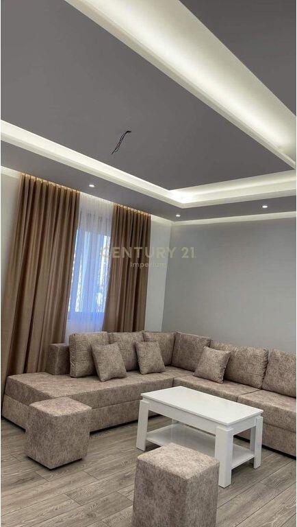 Shitet Vilë 2-Katëshe e Bashkëngjitur në Golem – 3 Dhoma Gjumi | 2 Tualete | Oborr Privat 🌴 150,000 €