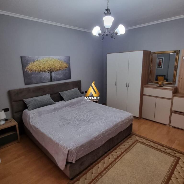 Jepet me qira apartament 1+1 – Petro Nini Luarasi, Ali Demi, Tiranë