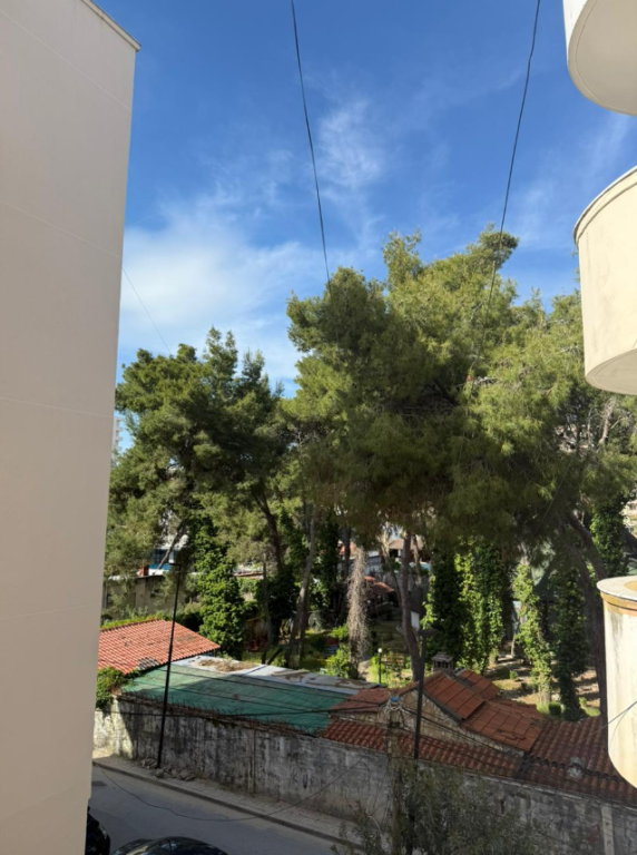 Jepet me qera ne plazh 350 vije e dyte