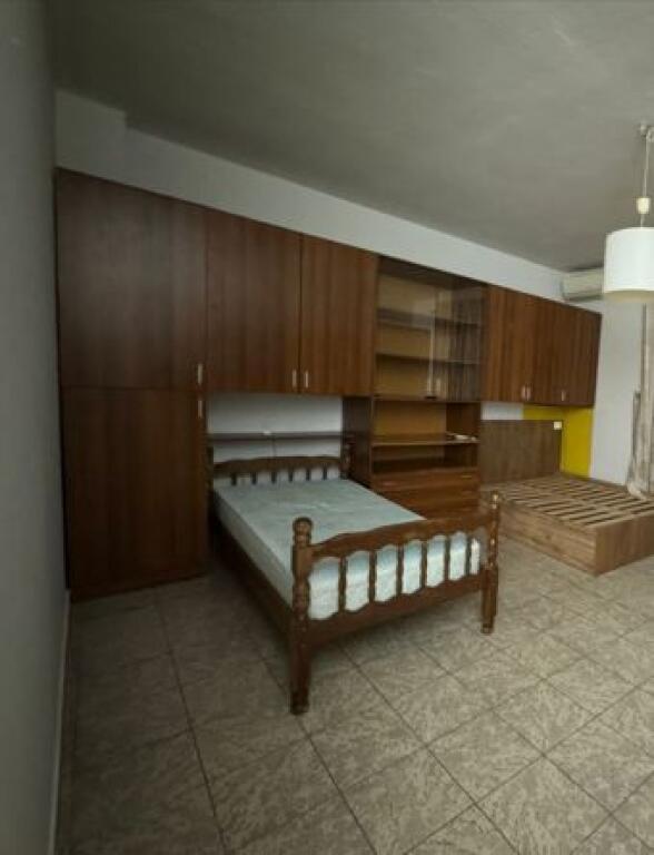 For rent 2+1 apartment, 6th floor, in Bllok, 700 euros for residential use and 800 euros for offices